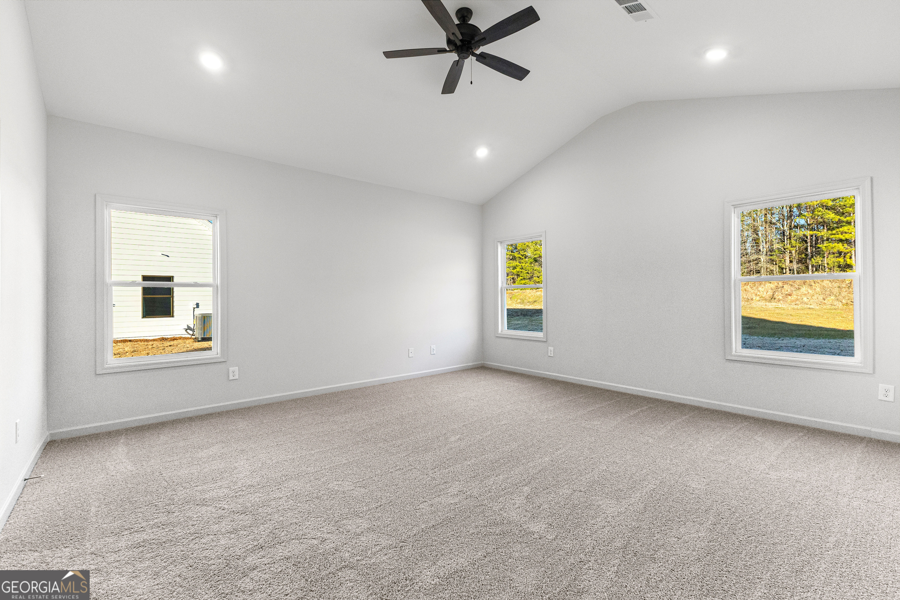 Senoia, Georgia 30276, United States, 4 Bedrooms Bedrooms, ,3 BathroomsBathrooms,Residential,Active,10655