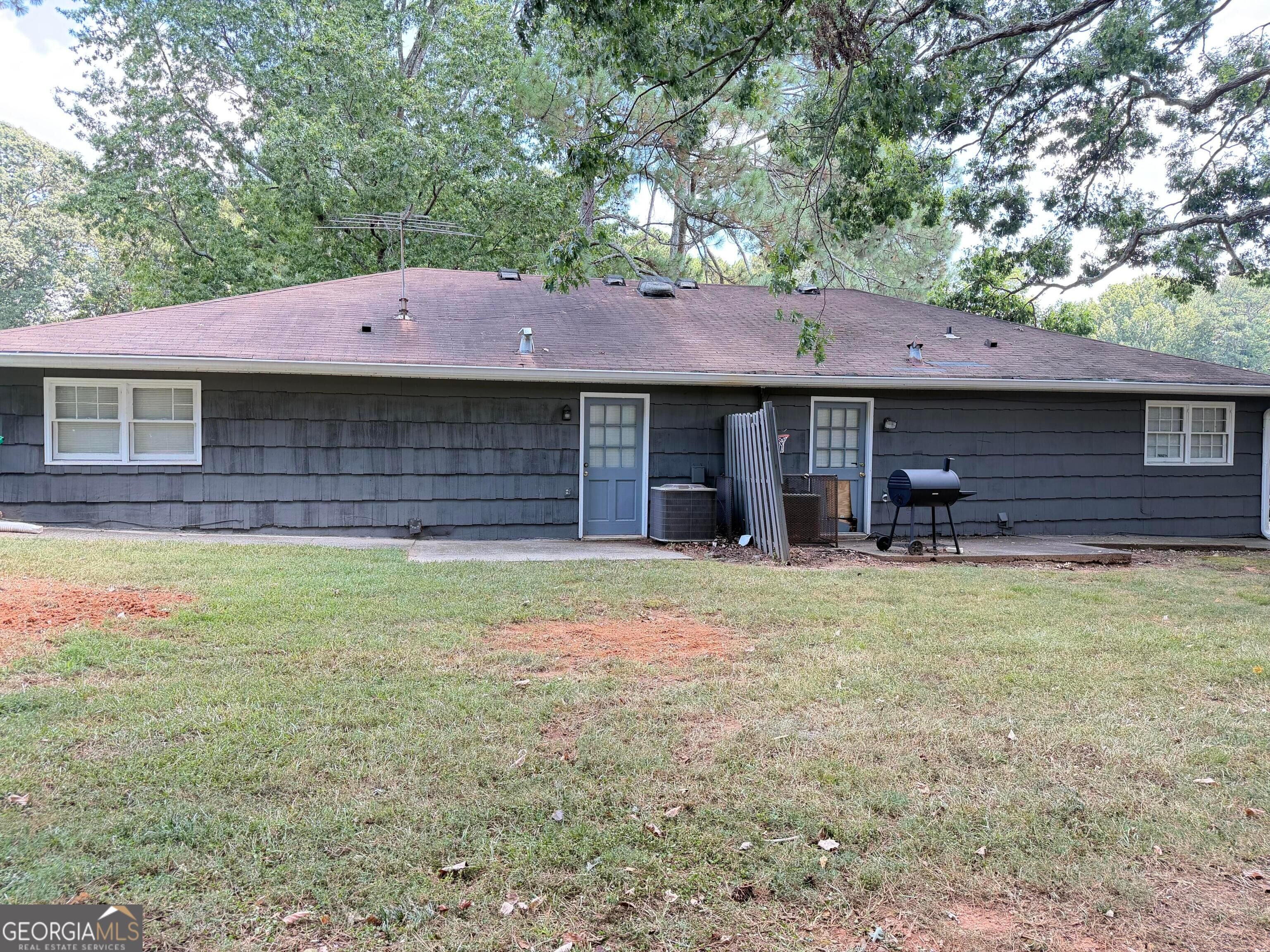 2710 Tucker Valley RD