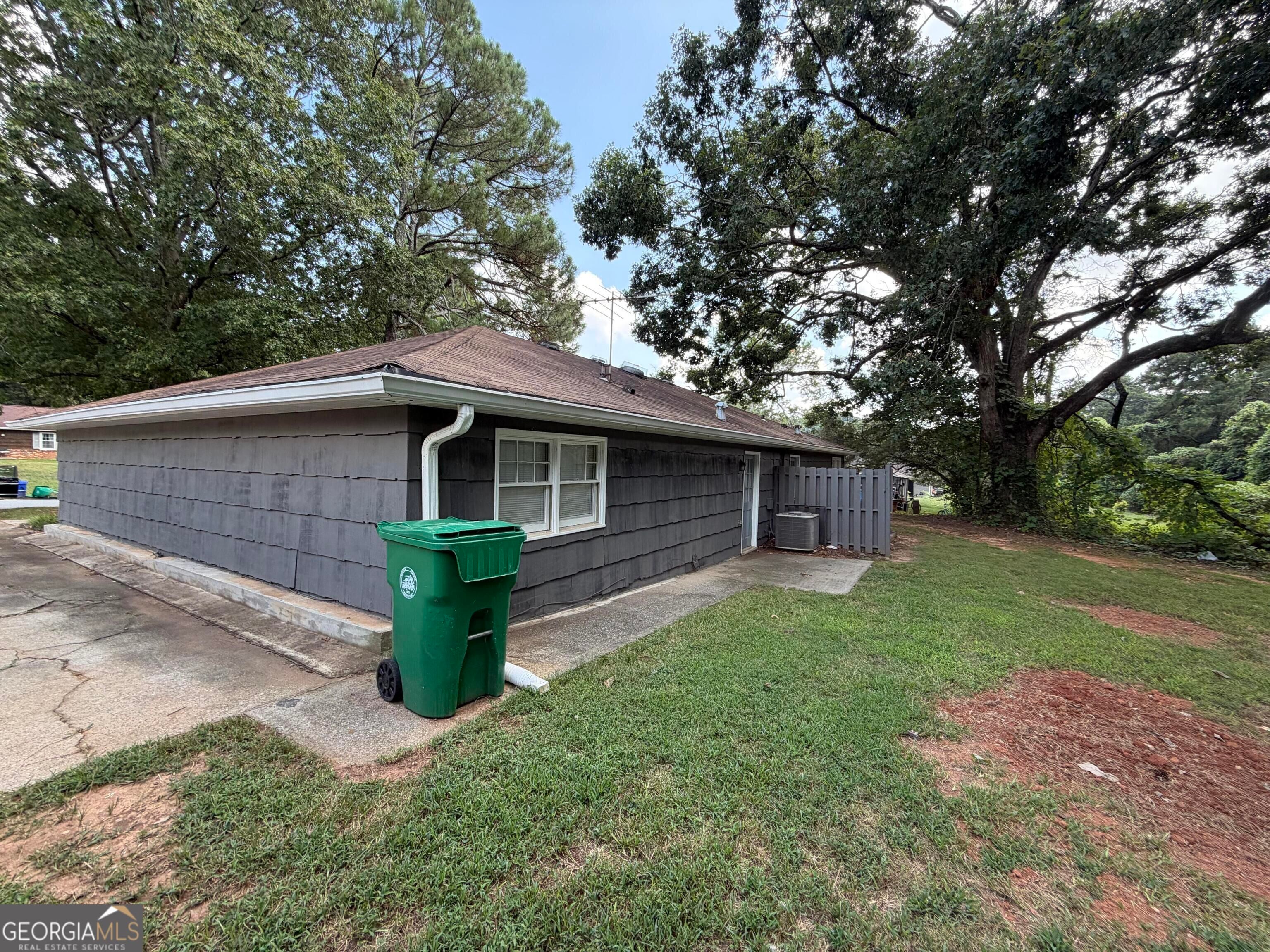 2710 Tucker Valley RD