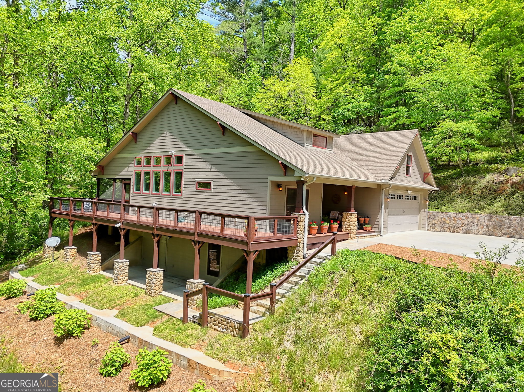 712 Mellie Keener RD