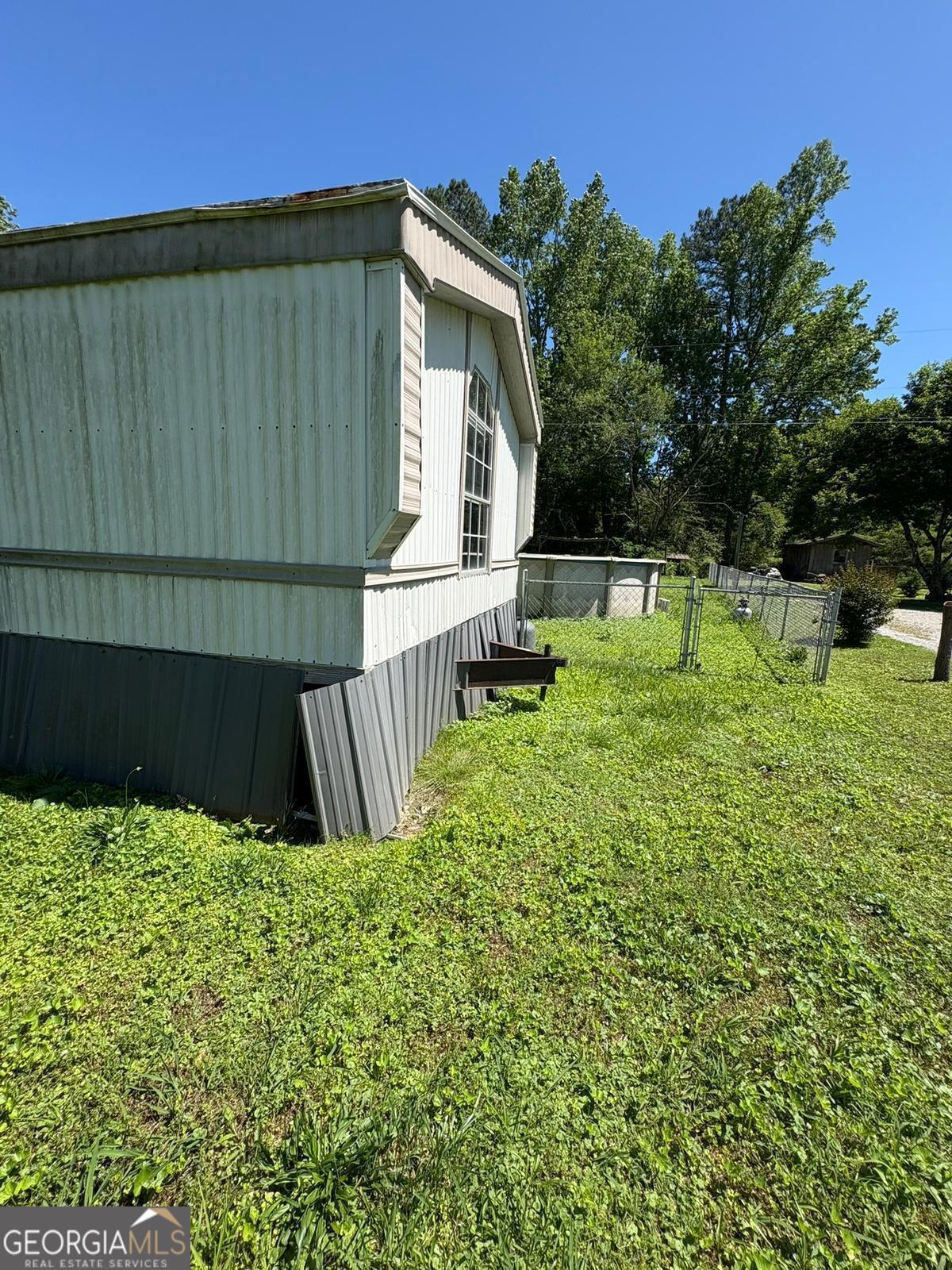 10 Abney DR