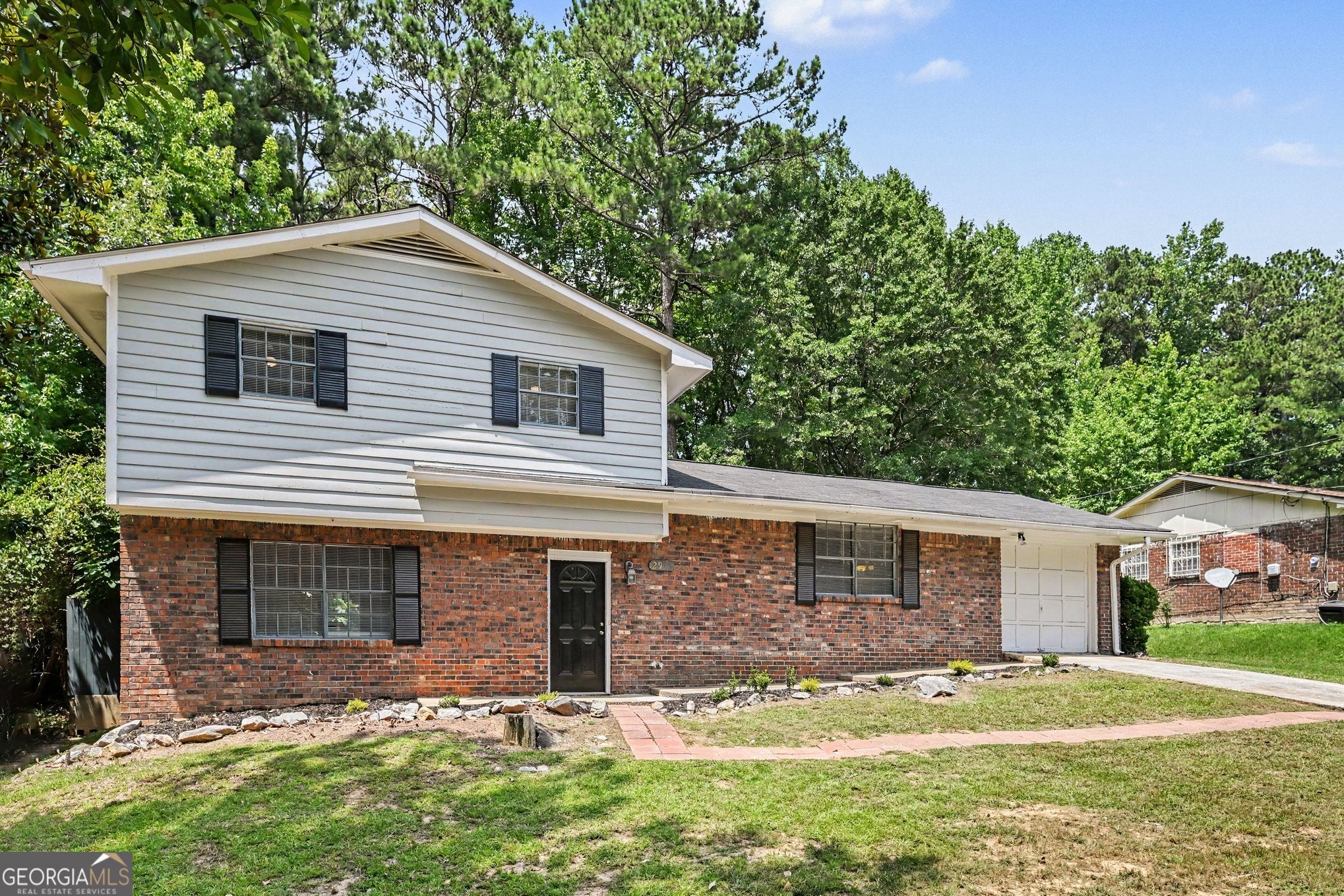2915 Lajean DR