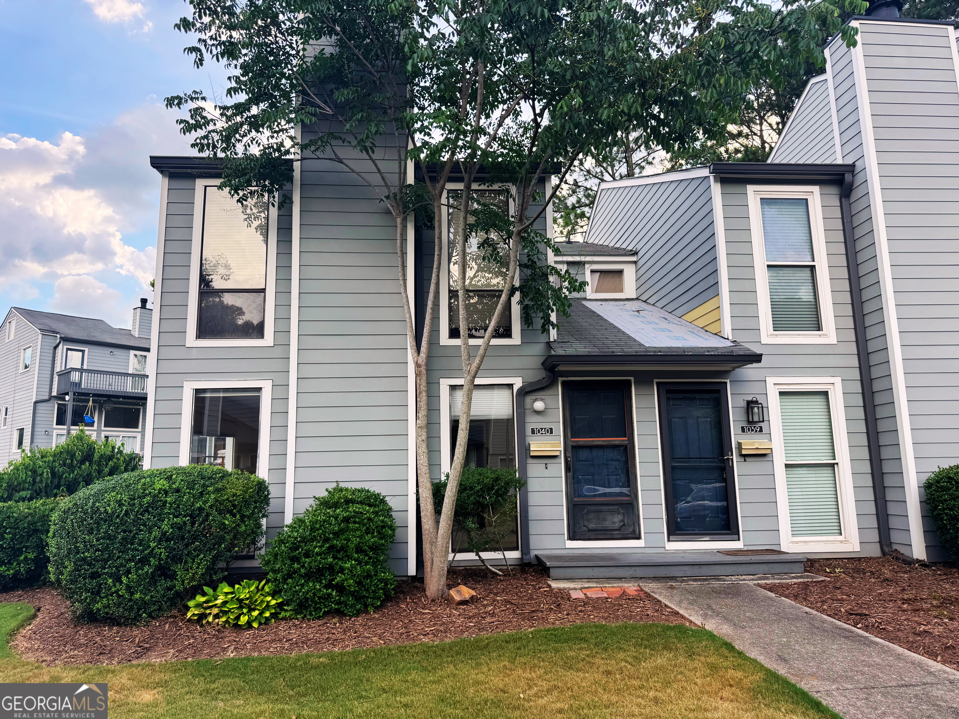 Motivated to sell FAST. This is a fixer upper in a great community.