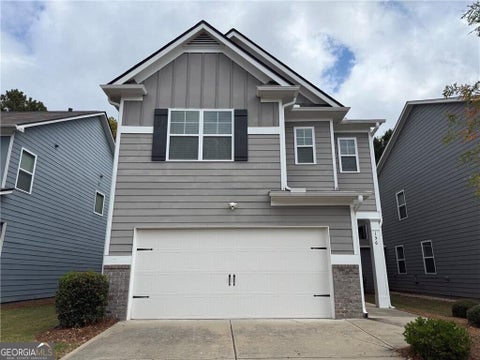 Photo for 156 Woodhouse CIR