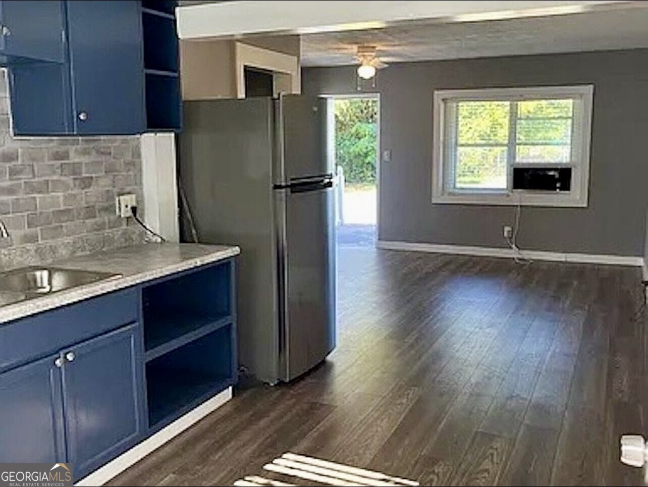 363 AND 361 Woolfolk ST