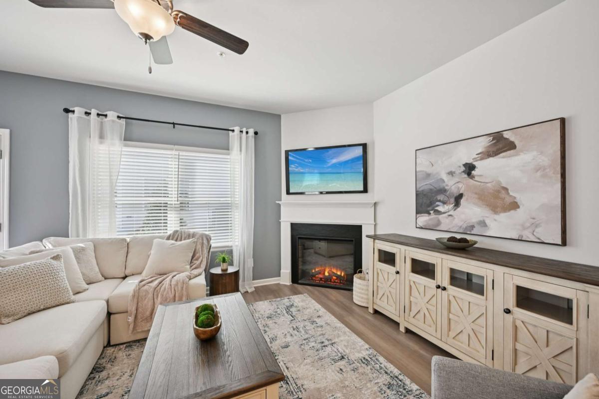 383 Lanier CIR