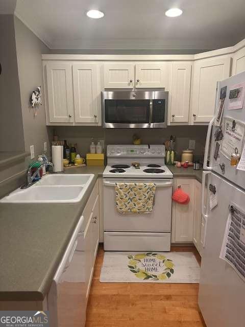 490 Barnett Shoals RD 411