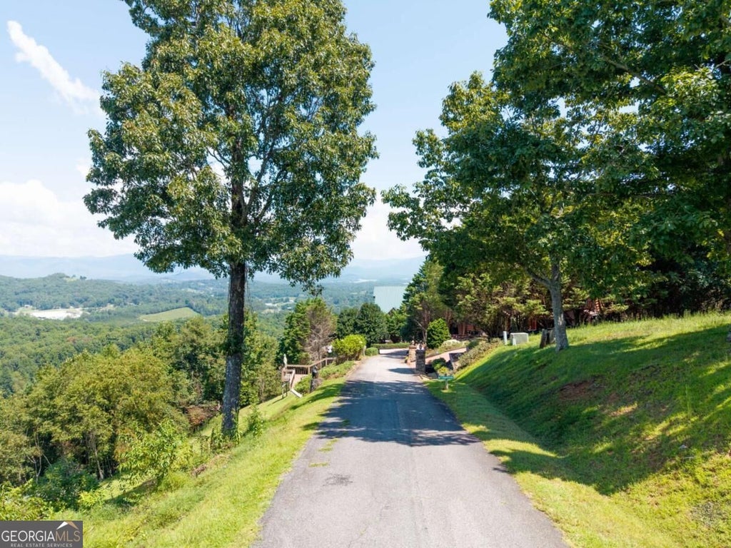Photo of 5 High Place, Young Harris, GA 30582 (MLS # 10842271)