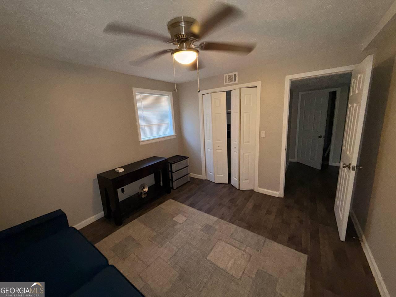 2940 Benjamin E Mays DR SW