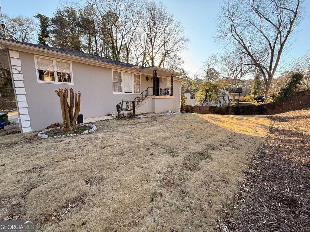 Photo of 2940 Benjamin E Mays Drive SW, Atlanta, GA 30311 (MLS # 10685223)