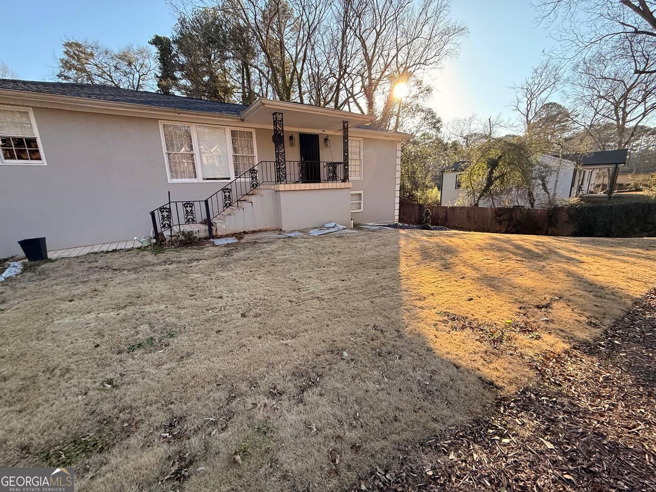 2940 Benjamin E Mays DR SW