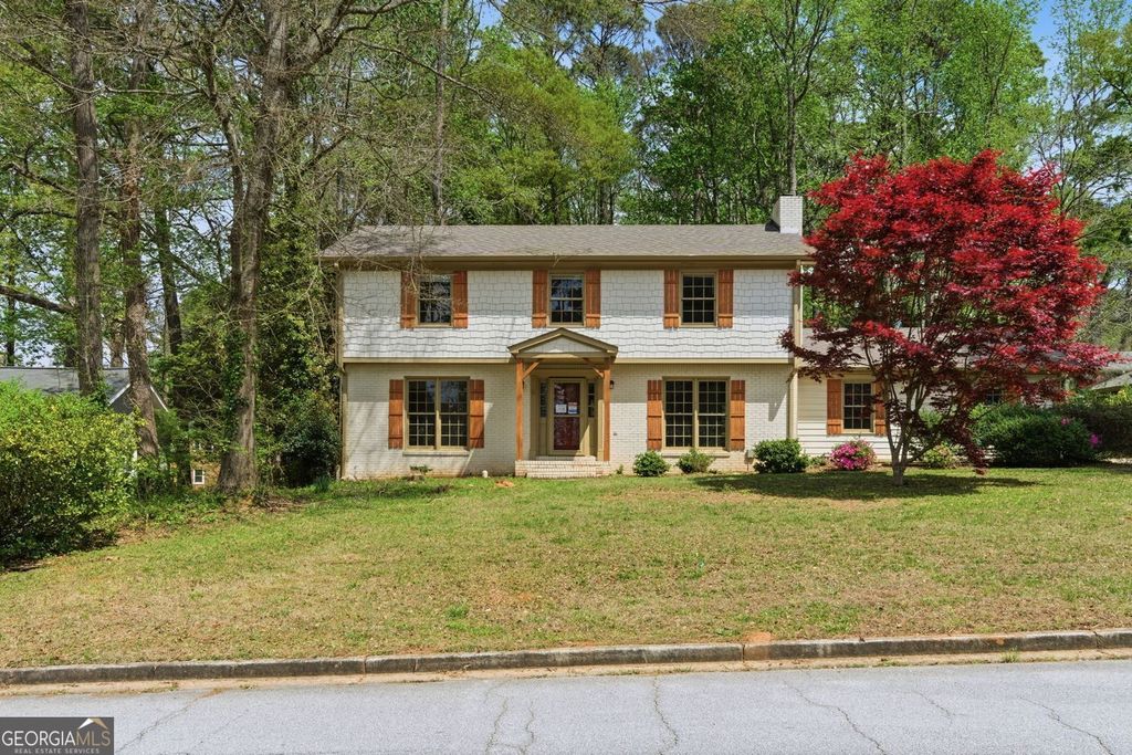 Photo of 532 Valley Woods Circle SE, Conyers, GA 30094 (MLS # 10738868)