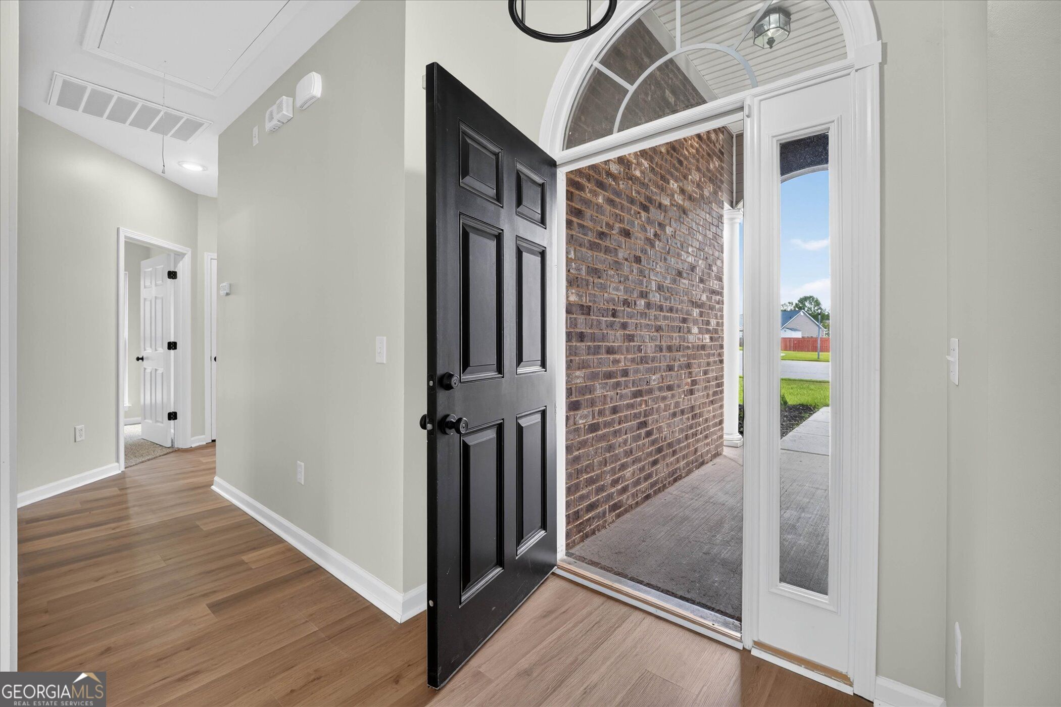 839 Granite LN