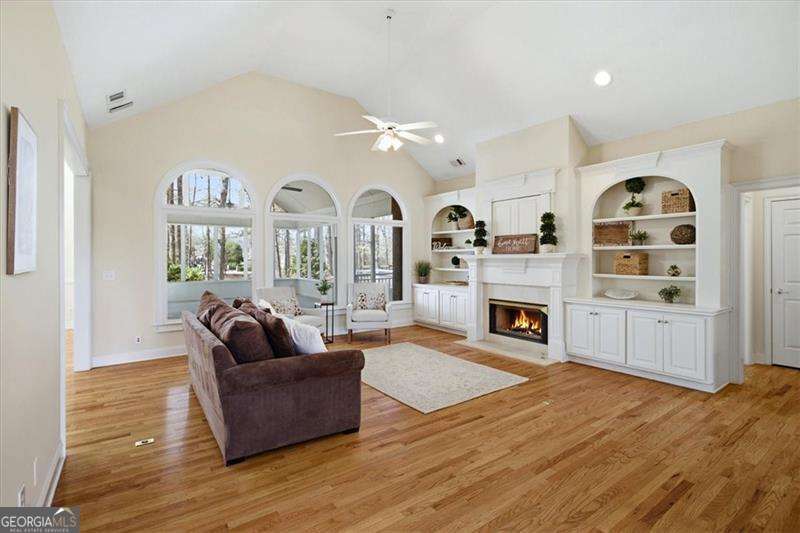 4026 Hickory Fairway DR