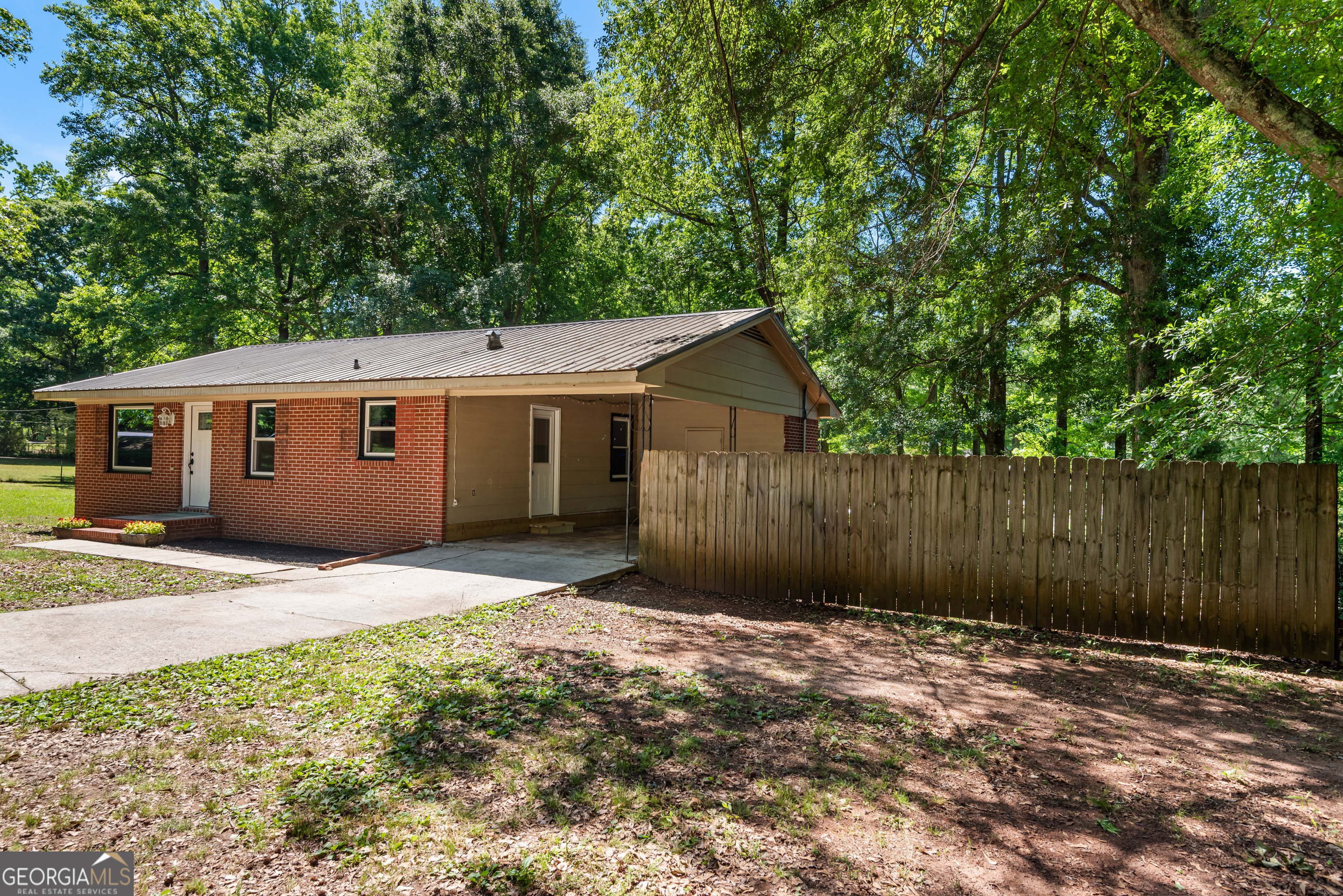 257 Oakhill DR