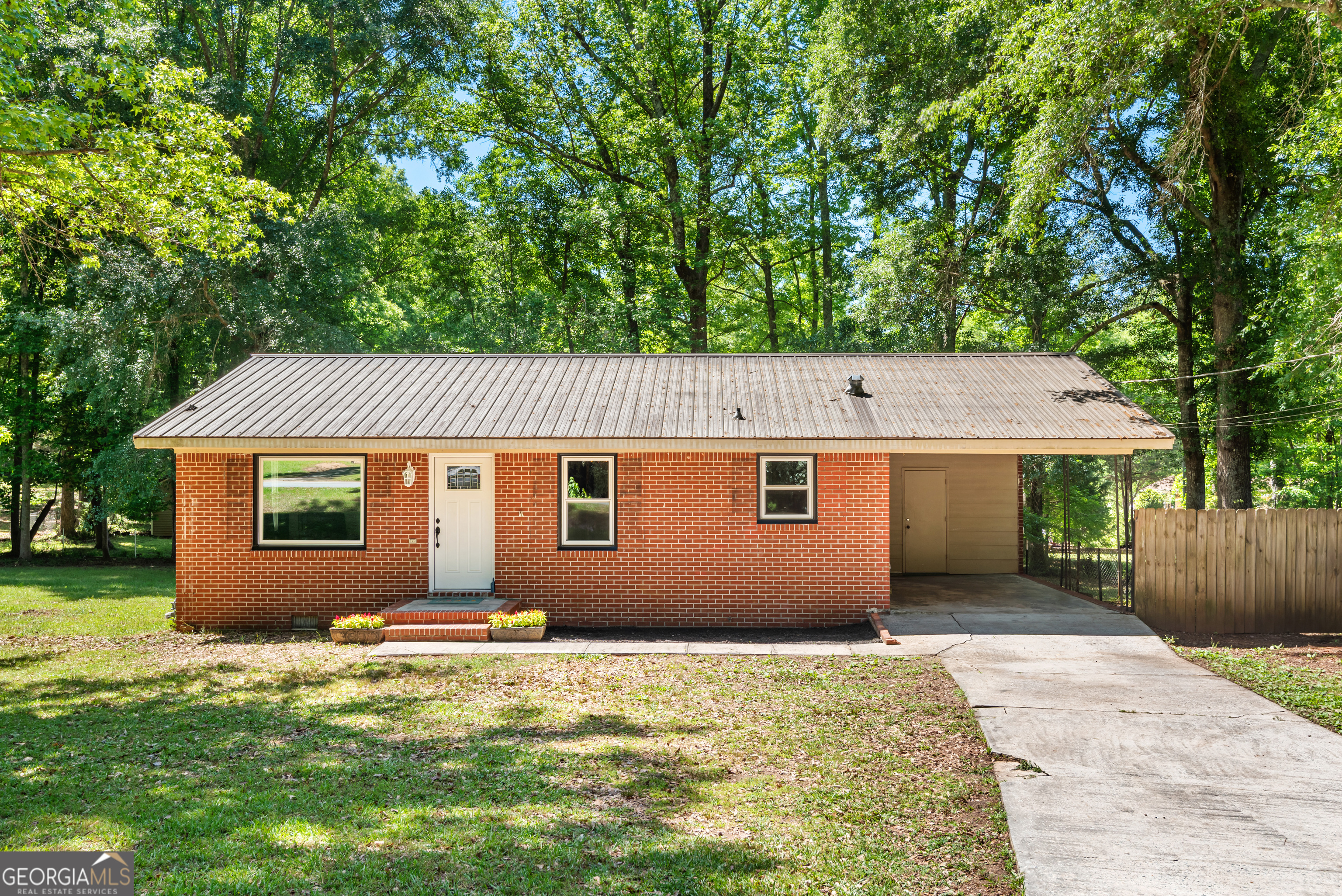 257 Oakhill DR