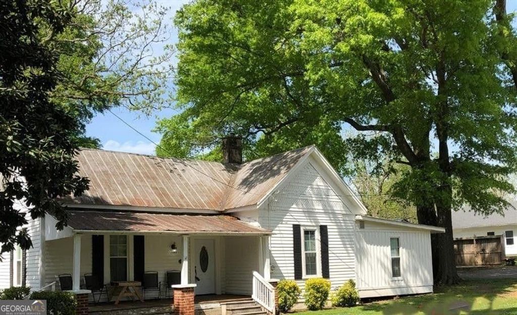 Photo of 117 Summer Street, Adairsville, GA 30103 (MLS # 10705067)