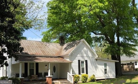 Photo of 117 Summer Street, Adairsville, GA 30103 (MLS # 10705067)