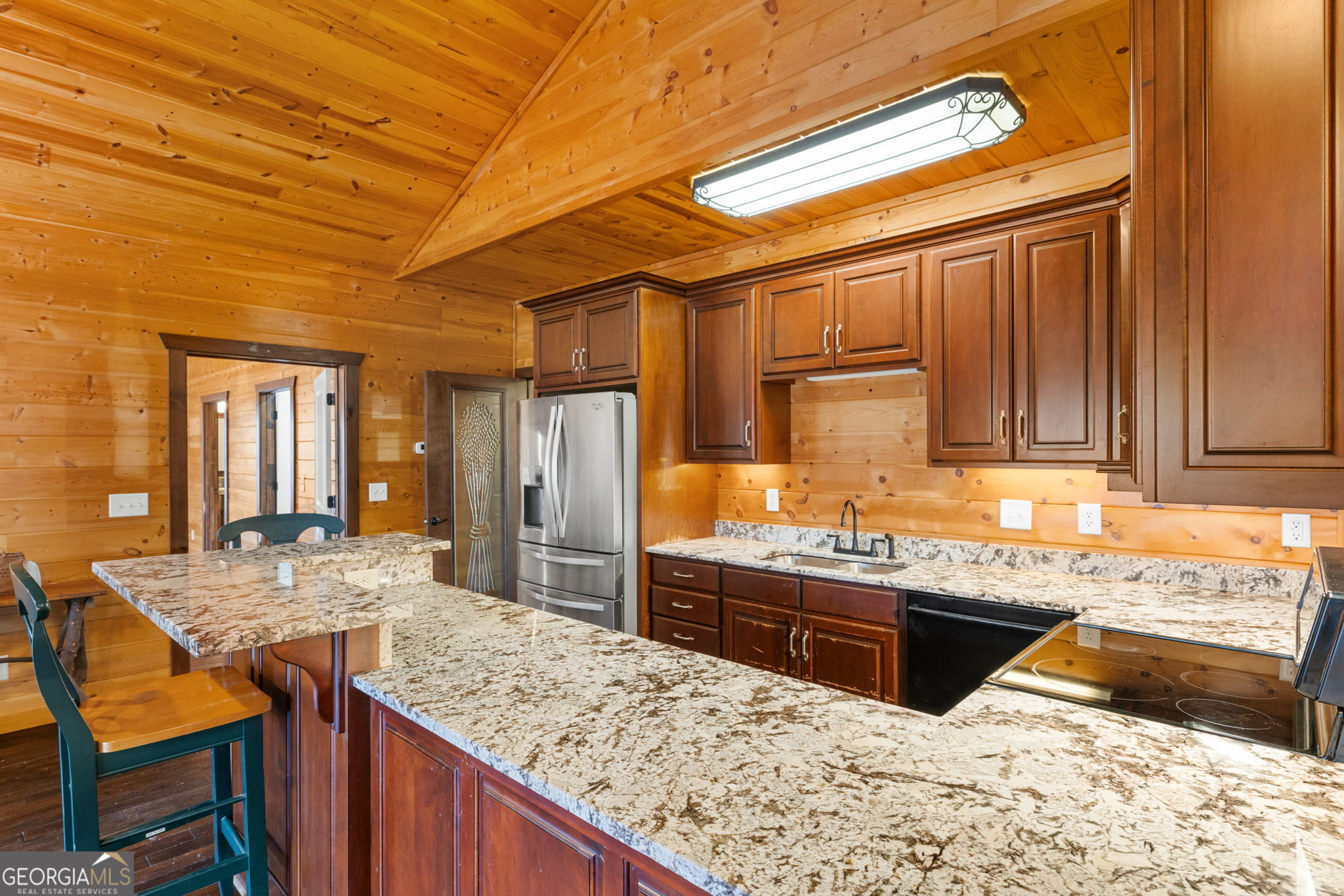 1242 Moccasin Creek RD