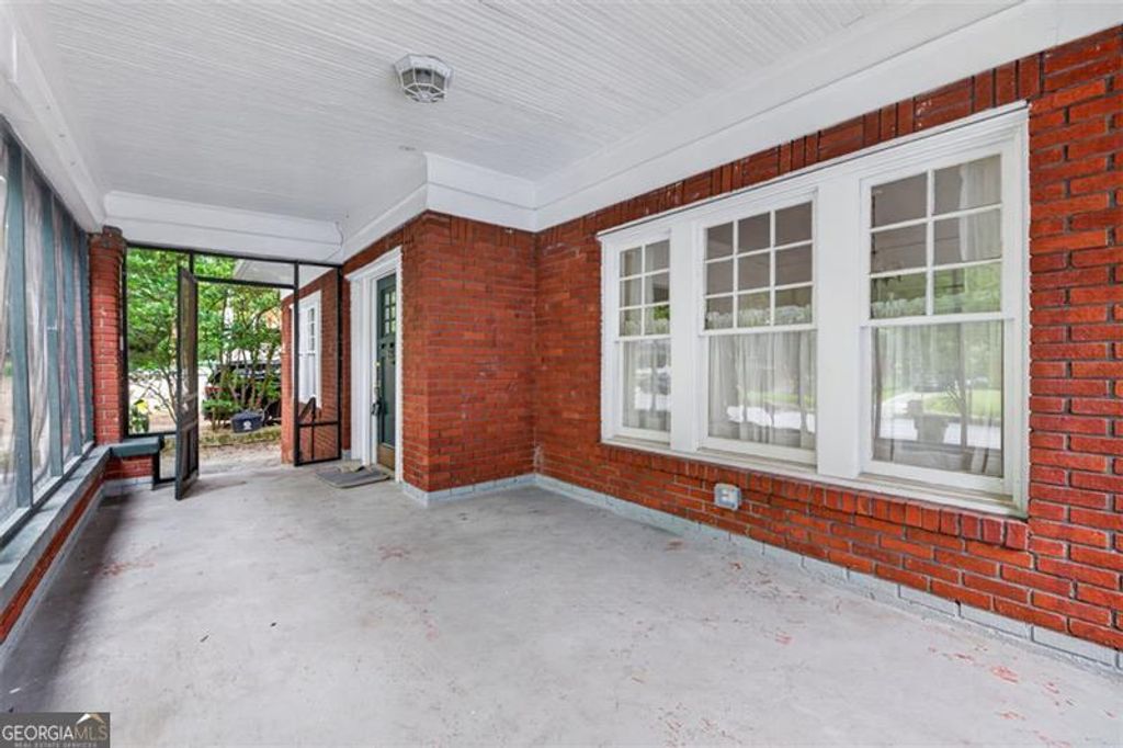 Photo of 582 Clifton Road NE, Atlanta, GA 30307 (MLS # 10792151)
