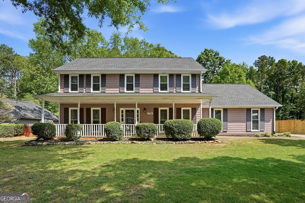 Photo of 1196 Crestbrook Lane SW, Mableton, GA 30126 (MLS # 10740918)