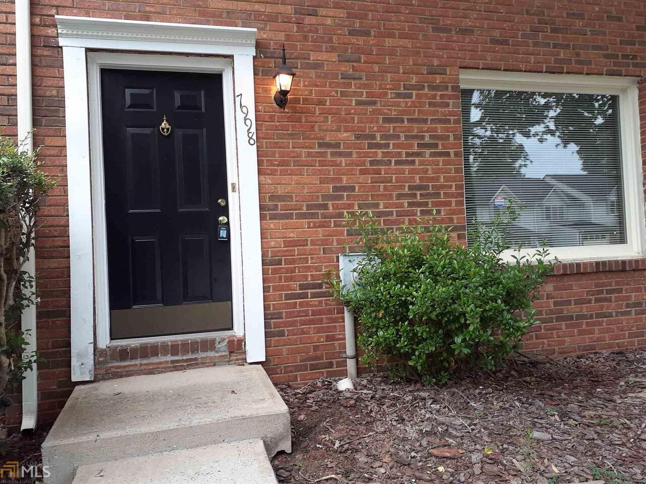 Woodlake Landing - Residential