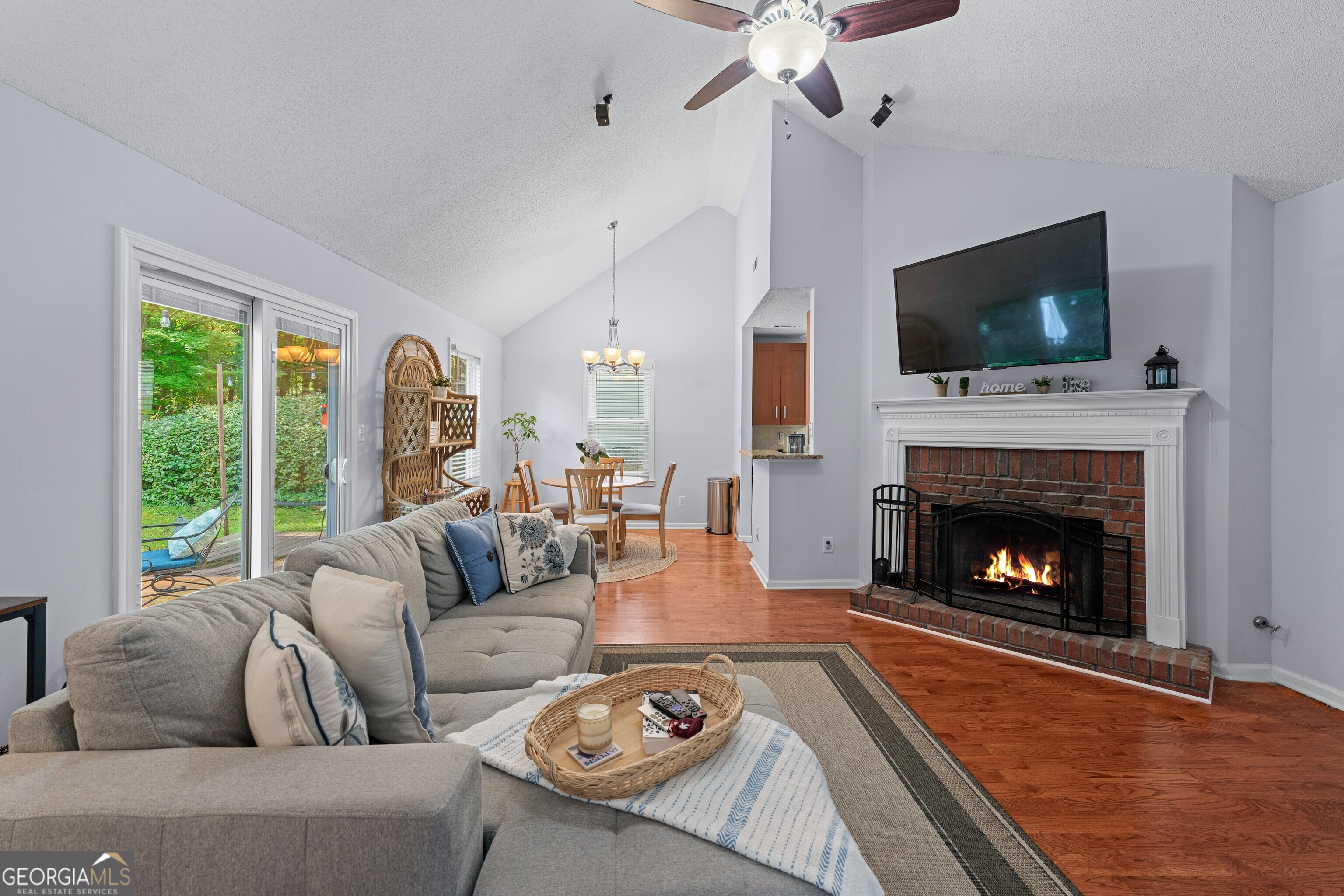 732 S Fairfield DR
