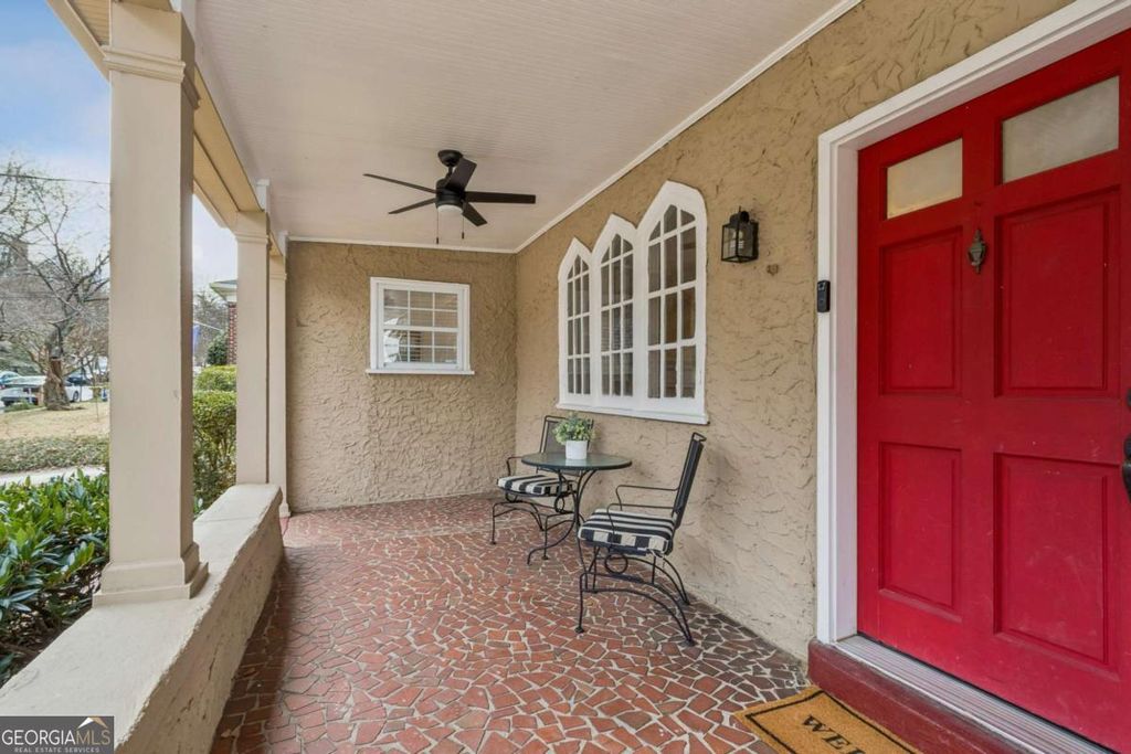 Photo of 650 Somerset Terrace NE, Atlanta, GA 30306 (MLS # 10694825)