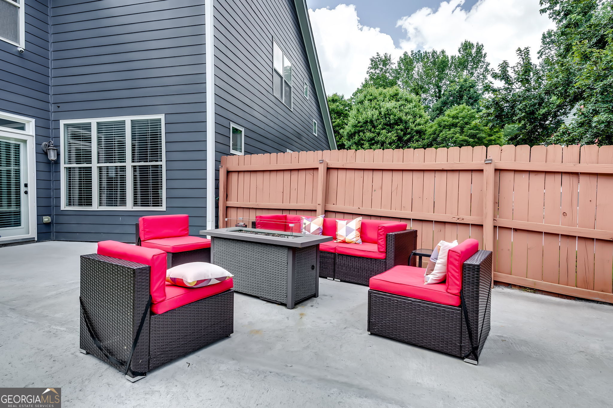 3116 Silver Hill TER SE