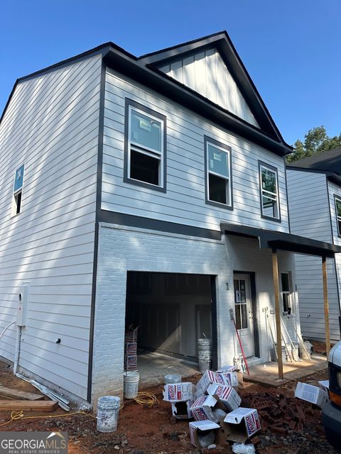 213 Jackson Heights Cleveland GA 30528