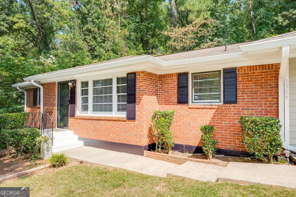 Photo of 1709 Lee Street, Decatur, GA 30035 (MLS # 10833736)
