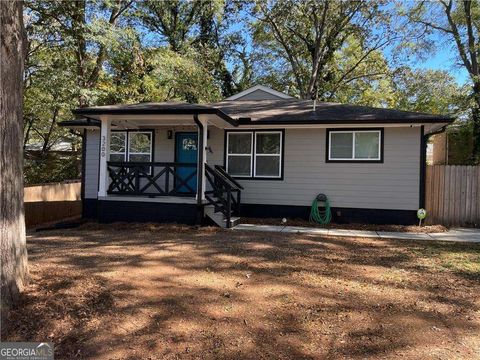 Photo of 3200 Lowndes Street, Atlanta, GA 30344 (MLS # 10680851)