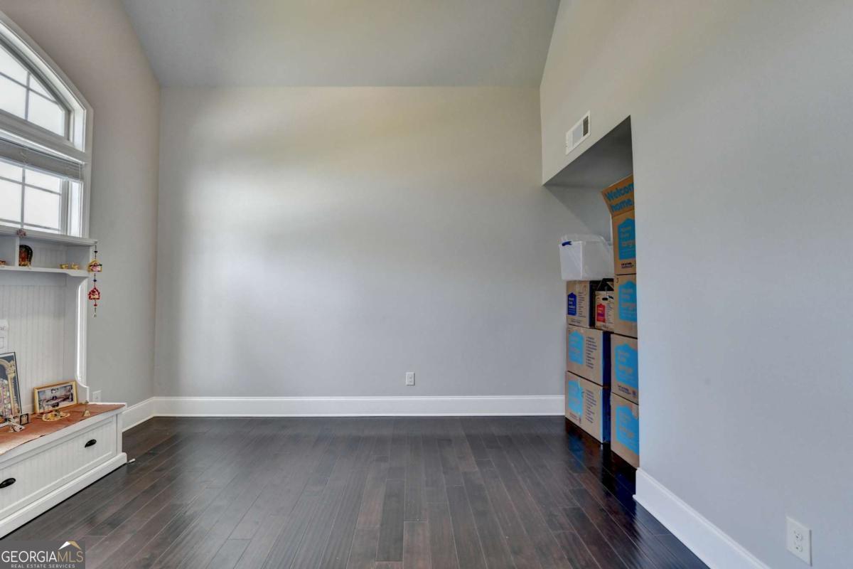 7470 OLDBURY PL