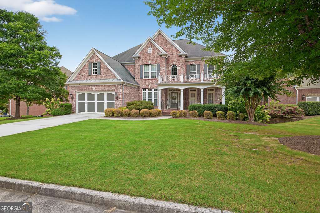 5015 COLLINS LAKE DR