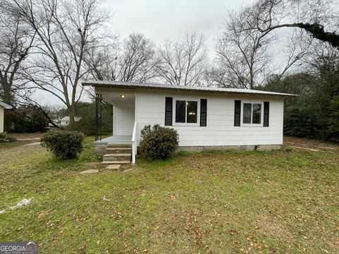 A home in Cochran