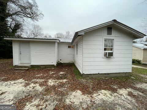 A home in Cochran