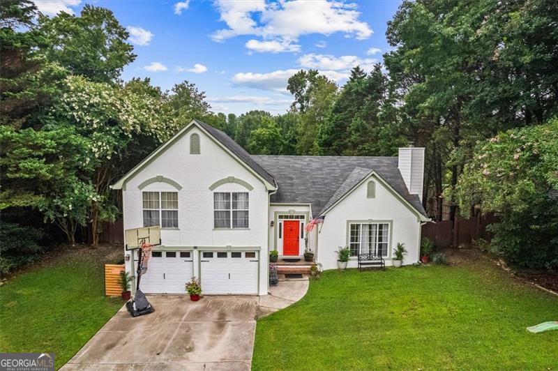 3230 IVY LAKE DR