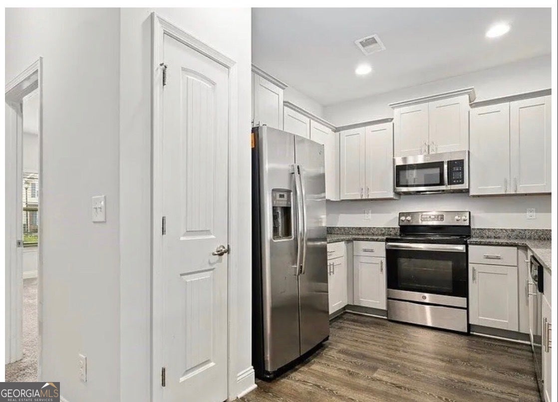 2202 Miranda DR
