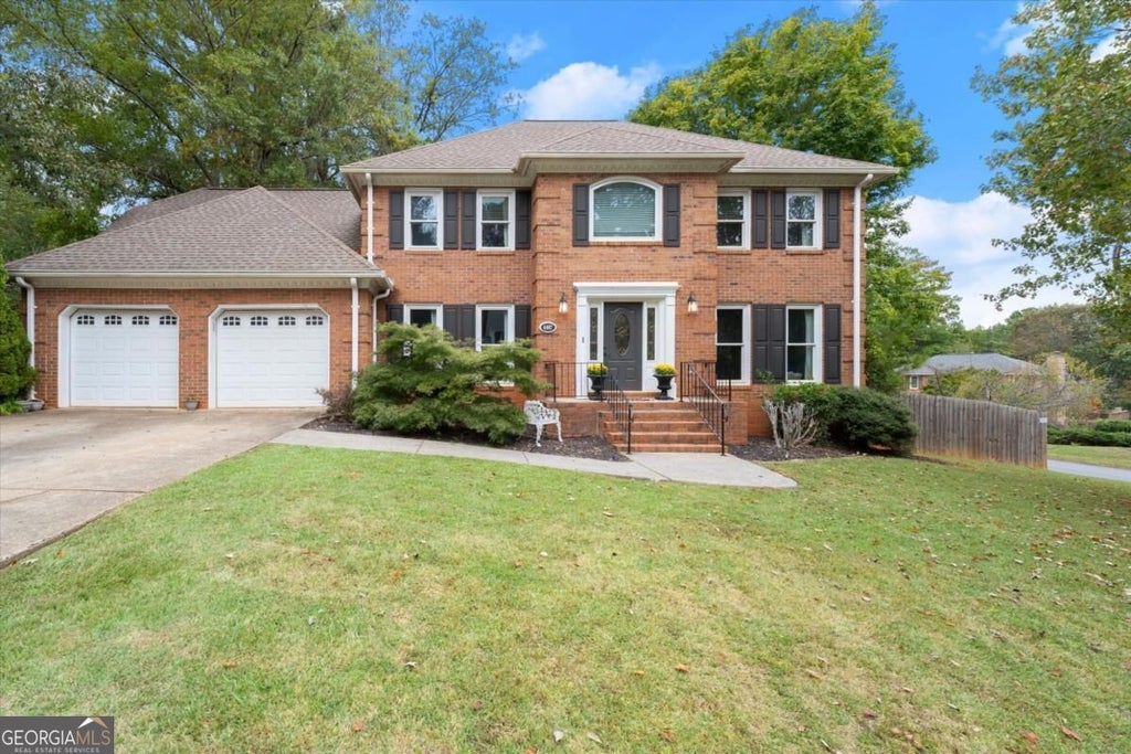 Photo of 4487 Quarter Horse Drive NE, Roswell, GA 30075 (MLS # 10871020)