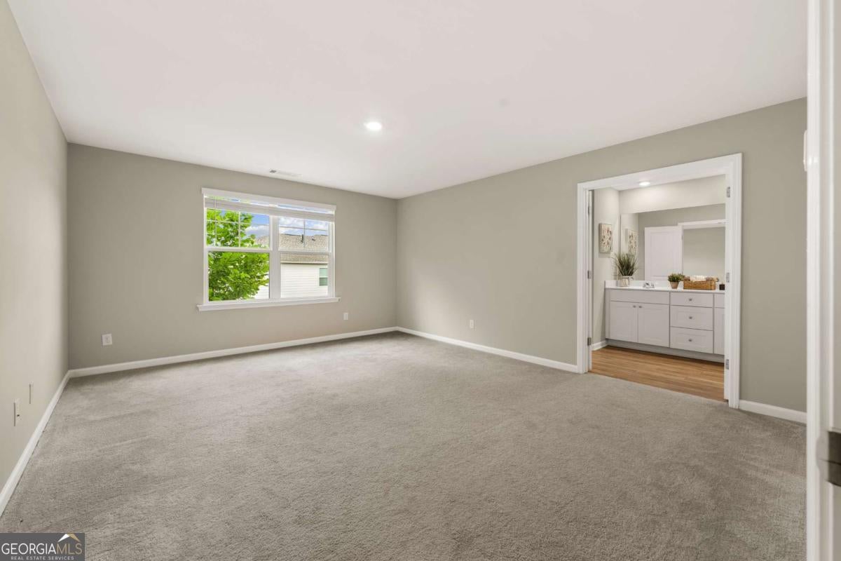 4335 Magpie DR