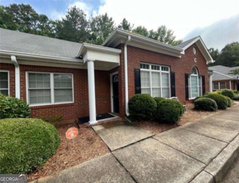 500 Sun Valley DR G3 Roswell GA 30076