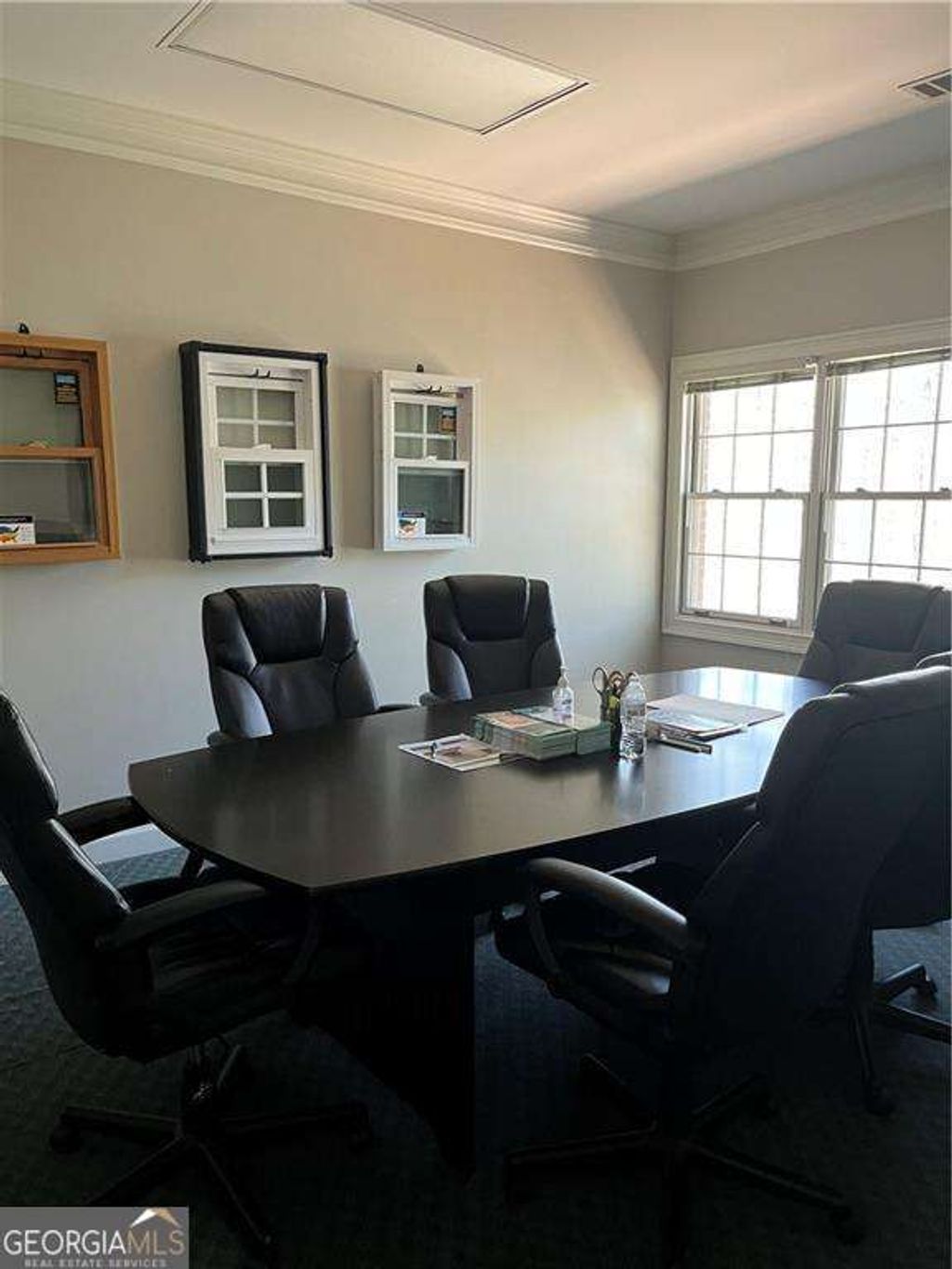 Photo of 500 Sun Valley Drive #G3, Roswell, GA 30076 (MLS # 10662397)