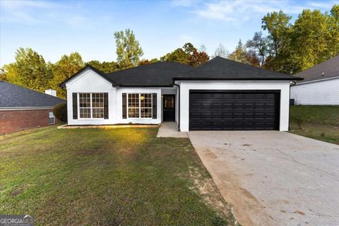 Photo of 10322 Deep Creek Cv, Atlanta, GA 30291 (MLS # 10731546)