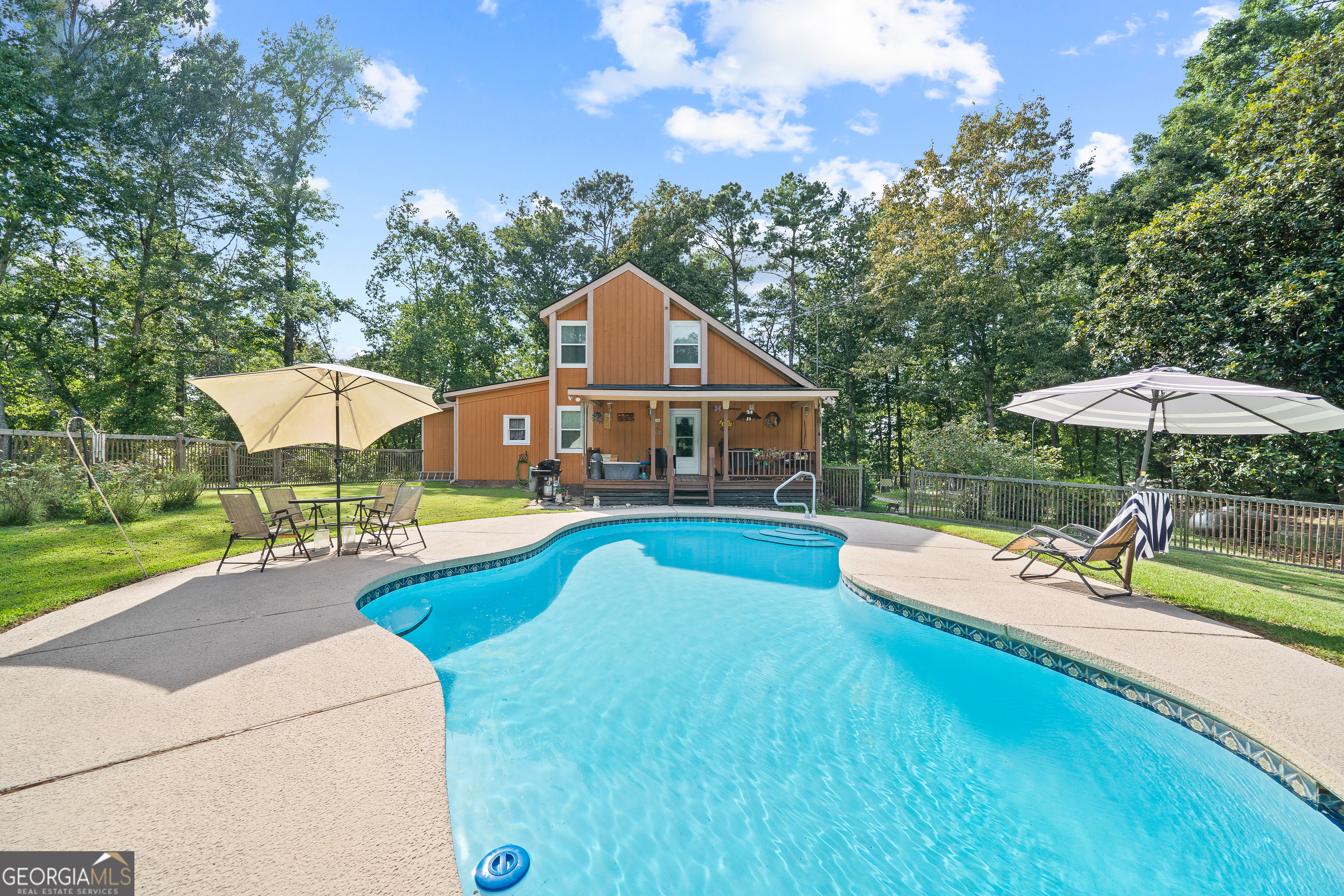 709 Barnes Mountain RD