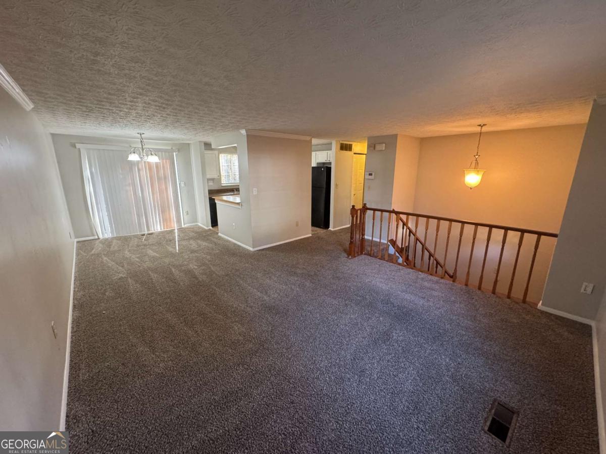 1882 CORDUROY CT