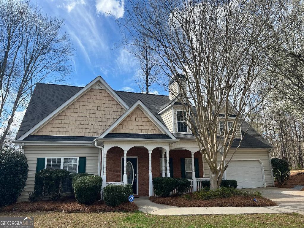 Photo of 21 Oak Park Sq, Newnan, GA 30265 (MLS # 10708235)