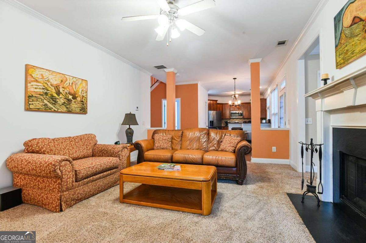 200 Hidden Spring WAY