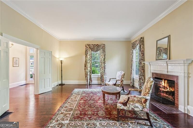 96 Whitlock AVE