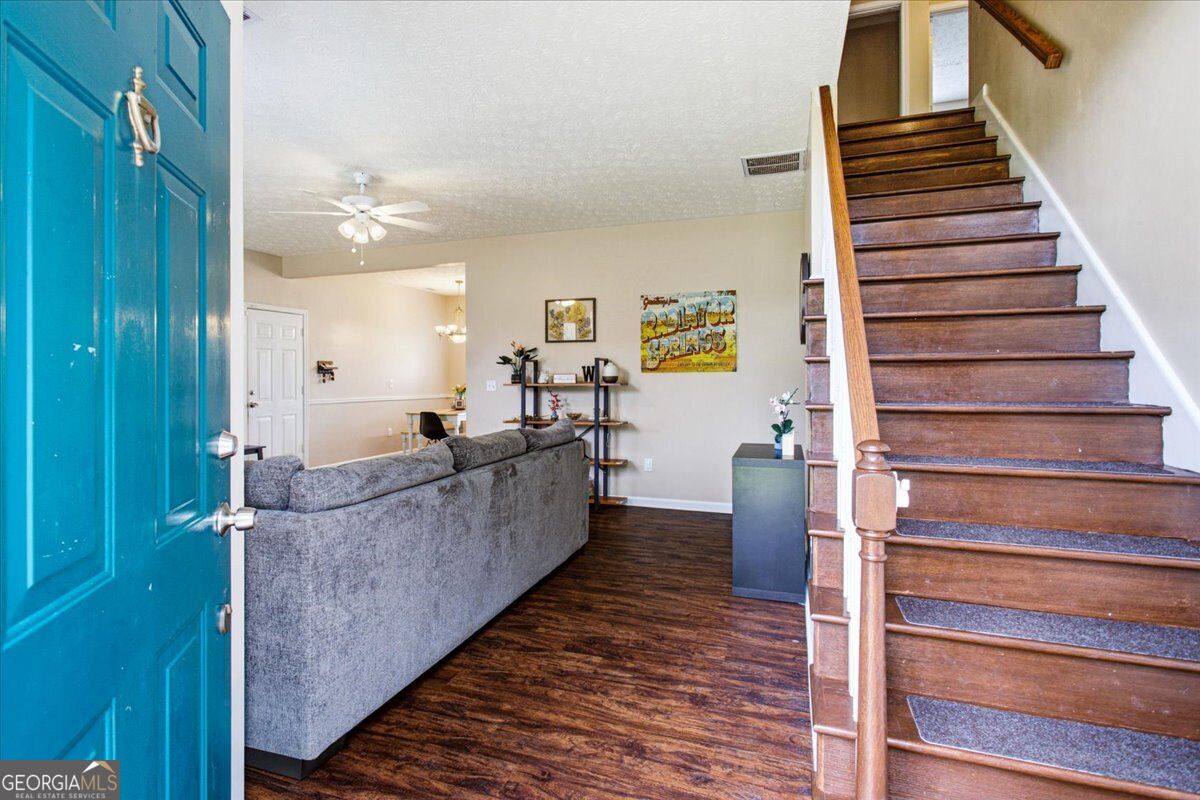 43 Mosswood CT