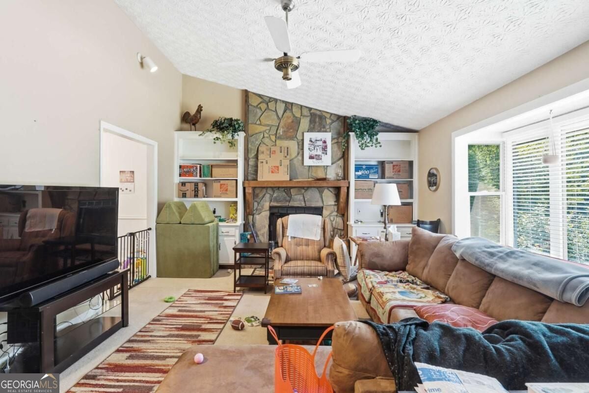 5045 Ravenwood DR